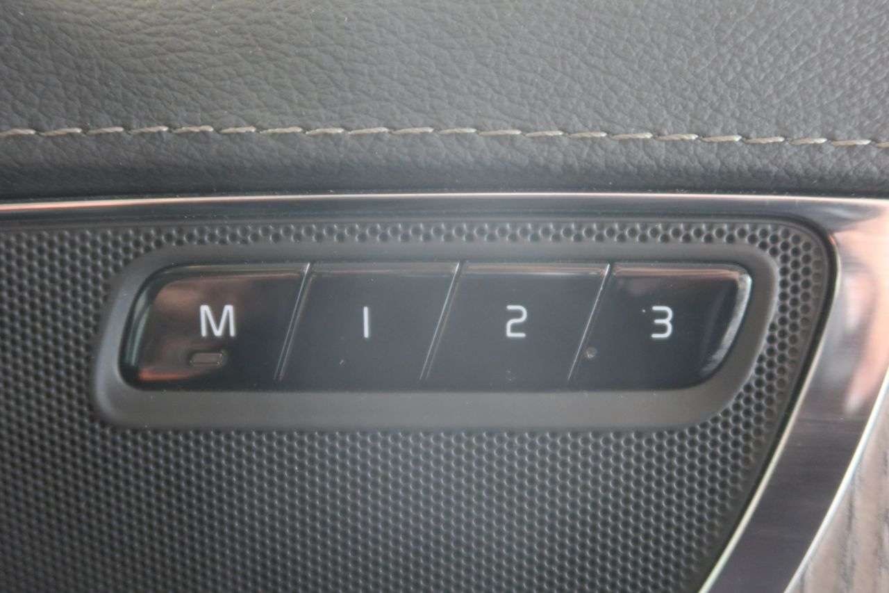 2021 VOLVO XC90 2021 VOLVO XC90
