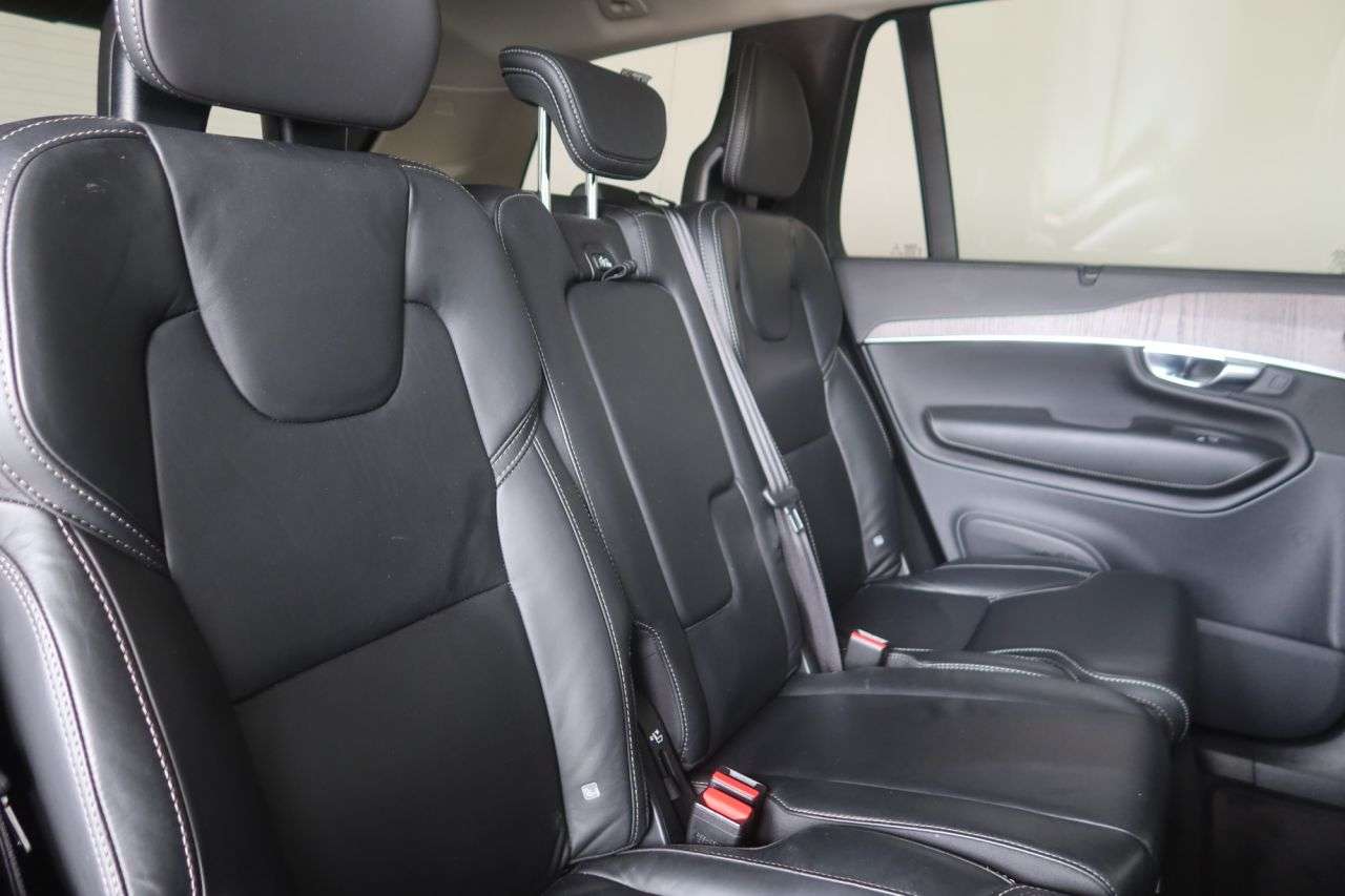 2021 VOLVO XC90 2021 VOLVO XC90