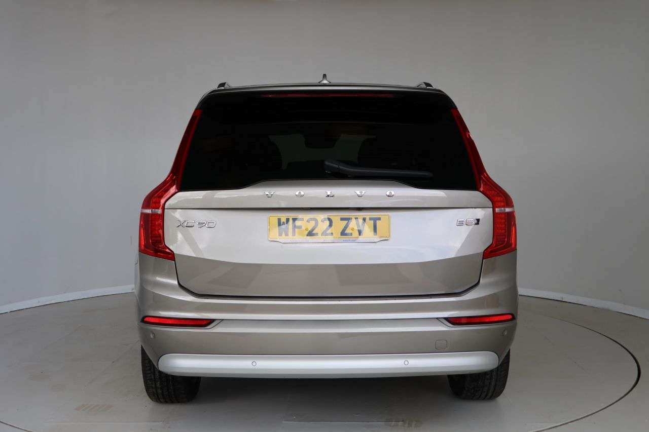2022 VOLVO XC90 2022 VOLVO XC90
