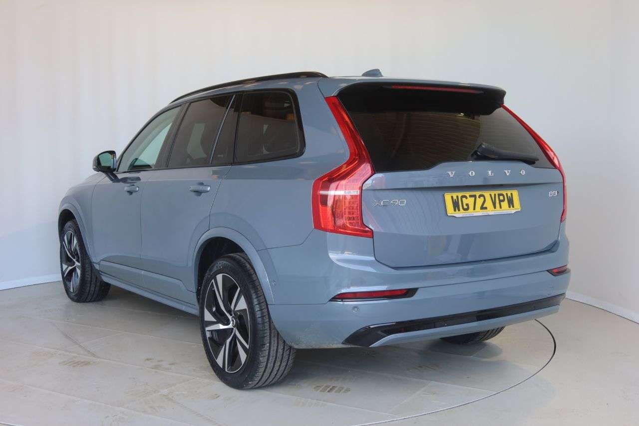 2022 VOLVO XC90 2022 VOLVO XC90