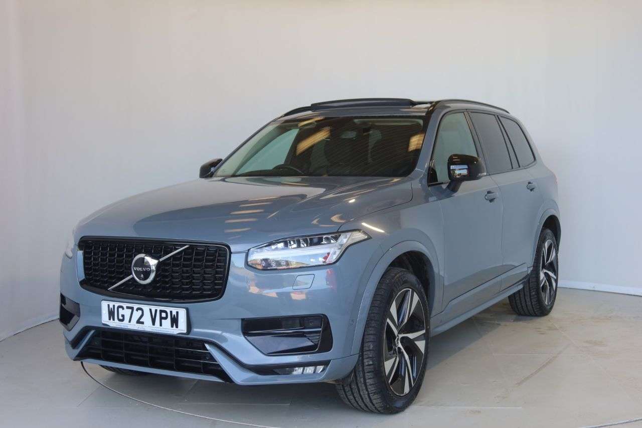 A 2022 VOLVO XC90 2.0 B5 MHEV Plus SUV 5dr Diesel Hybrid Auto 4WD Euro 6 (s/s) (235 ps) HEATE A 2022 VOLVO XC90 2.0 B5 MHEV Plus SUV 5dr Diesel Hybrid Auto 4WD Euro 6 (s/s) (235 ps) HEATE