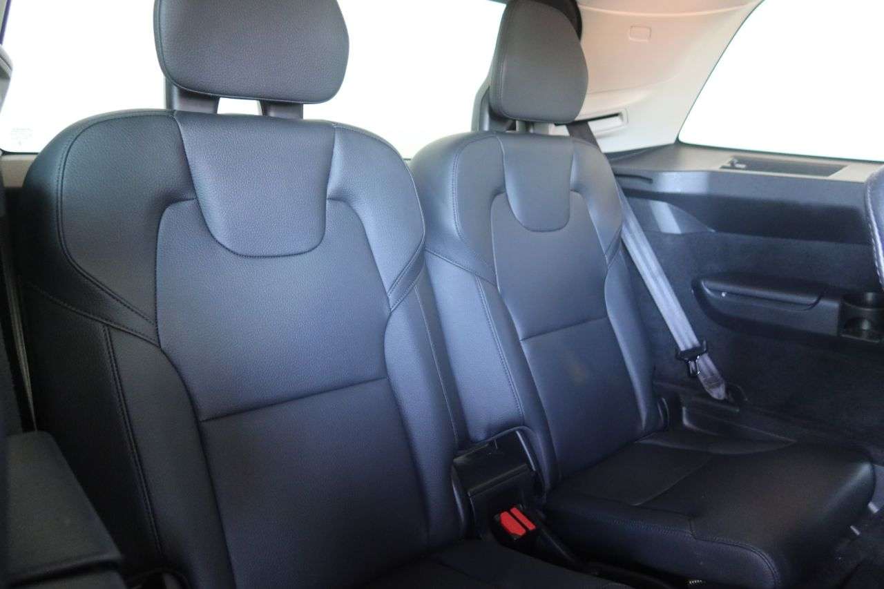 2022 VOLVO XC90 2022 VOLVO XC90