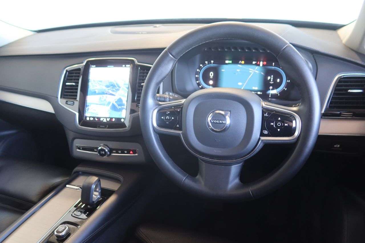 2022 VOLVO XC90 2022 VOLVO XC90