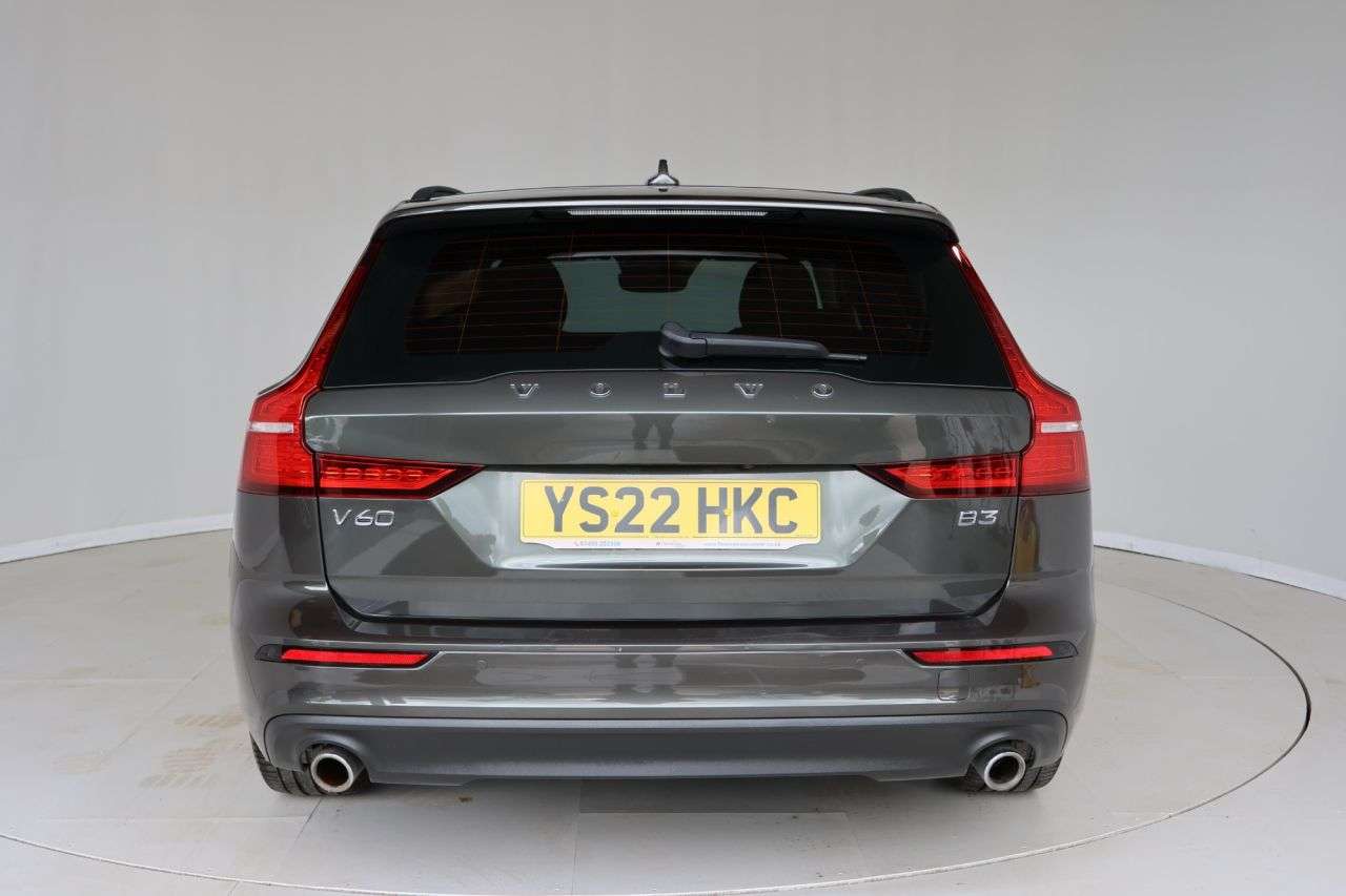 2022 VOLVO V60 2022 VOLVO V60