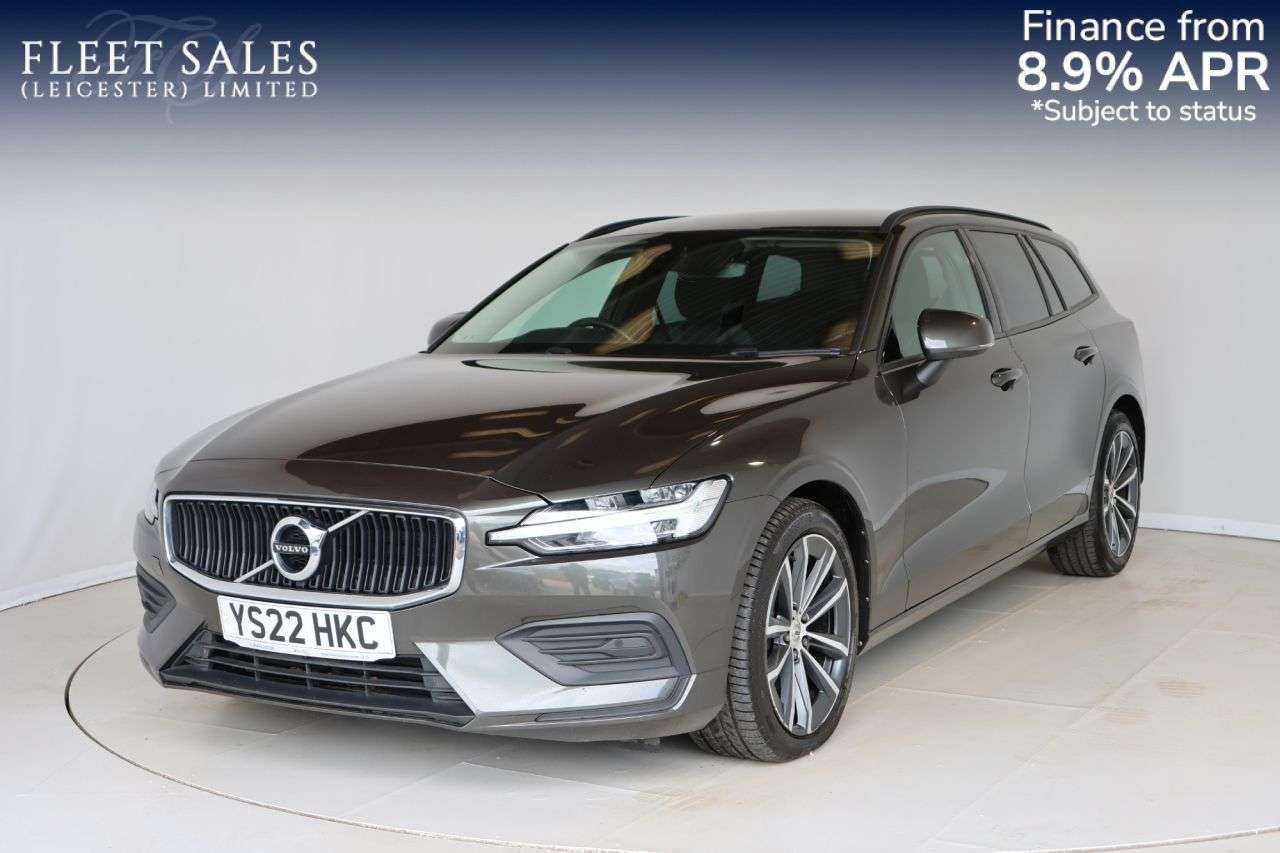 A 2022 VOLVO V60 2.0 B3 MHEV Momentum Estate 5dr Petrol Hybrid DCT Auto Euro 6 (s/s) (163 ps A 2022 VOLVO V60 2.0 B3 MHEV Momentum Estate 5dr Petrol Hybrid DCT Auto Euro 6 (s/s) (163 ps