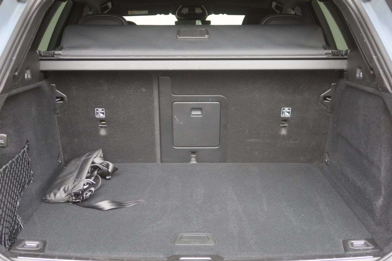 2022 VOLVO XC60 2022 VOLVO XC60