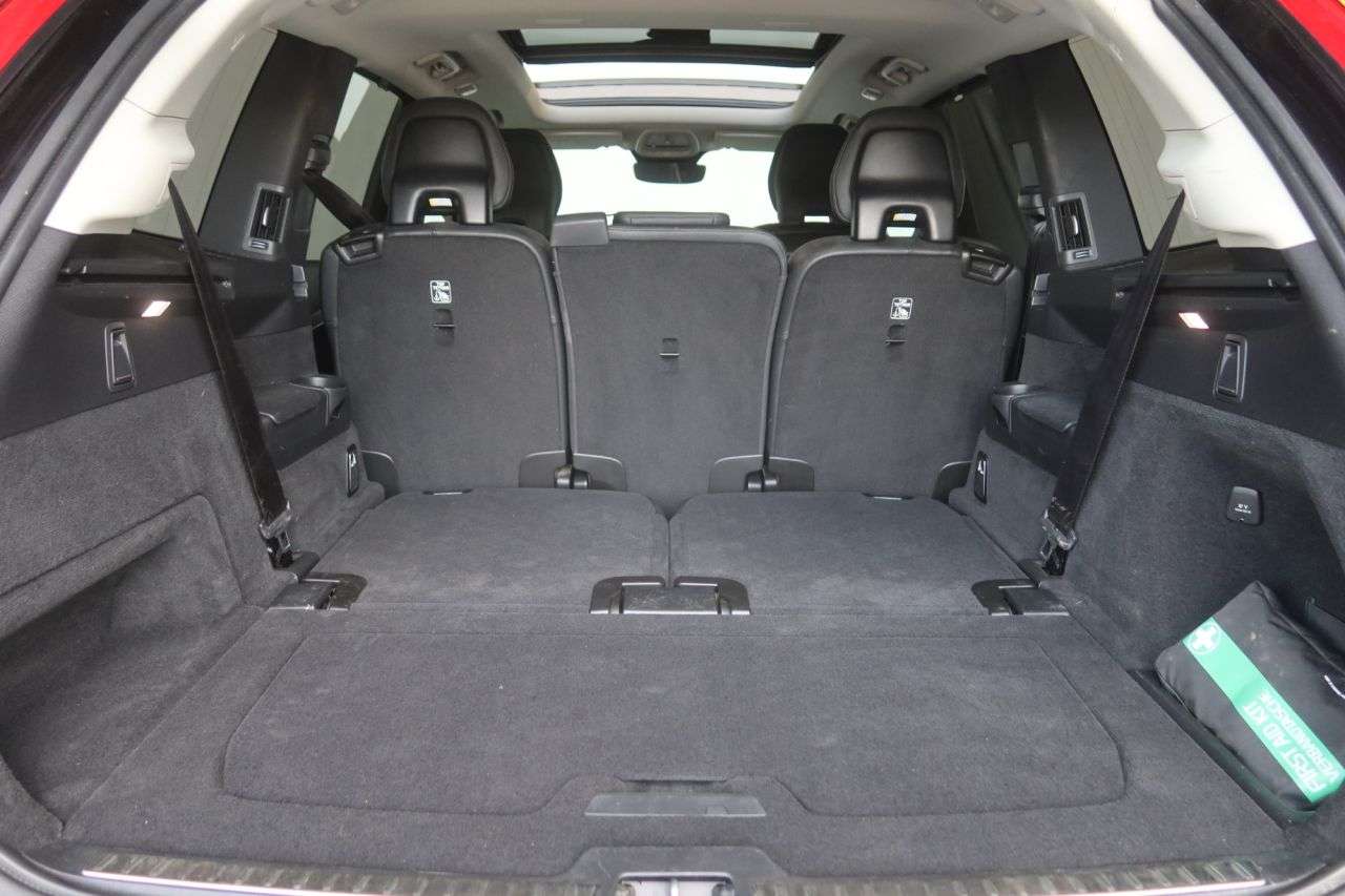 2023 VOLVO XC90 2023 VOLVO XC90