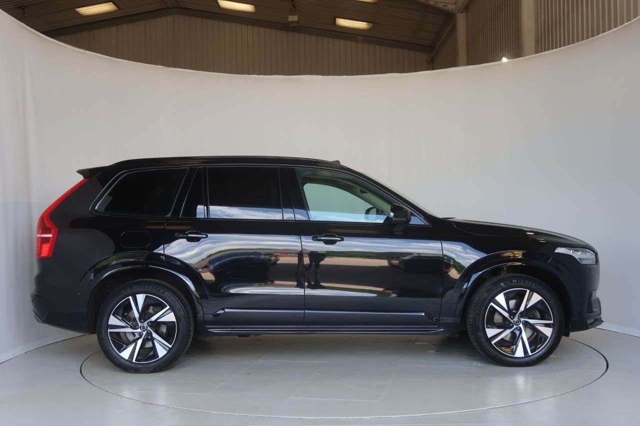 A 2023 VOLVO XC90 2.0 B5 MHEV Plus SUV 5dr Diesel Hybrid Auto 4WD Euro 6 (s/s) (235 ps) 360 C A 2023 VOLVO XC90 2.0 B5 MHEV Plus SUV 5dr Diesel Hybrid Auto 4WD Euro 6 (s/s) (235 ps) 360 C