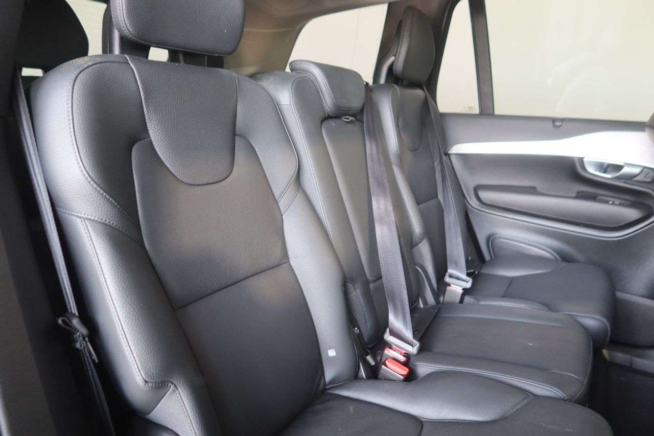 2023 VOLVO XC90 2023 VOLVO XC90