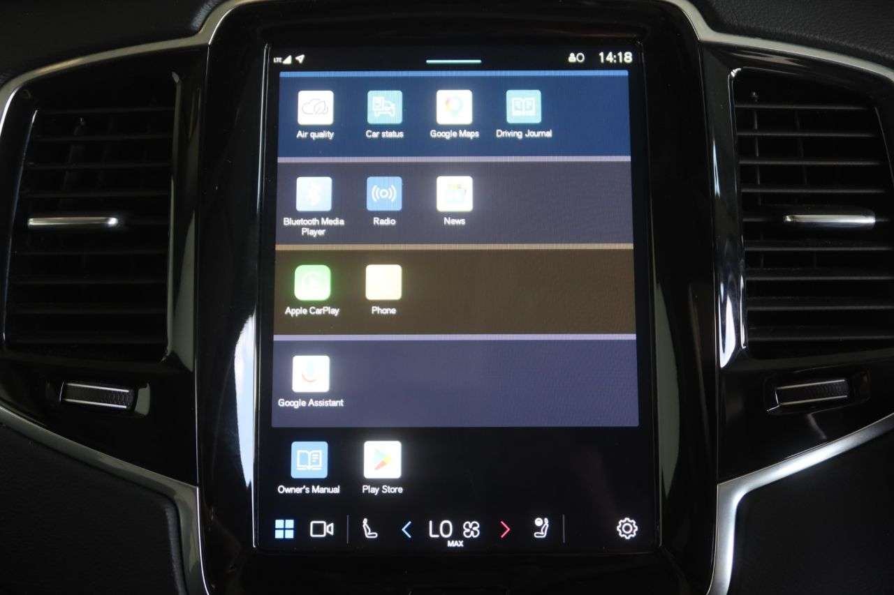2023 VOLVO XC90 2023 VOLVO XC90