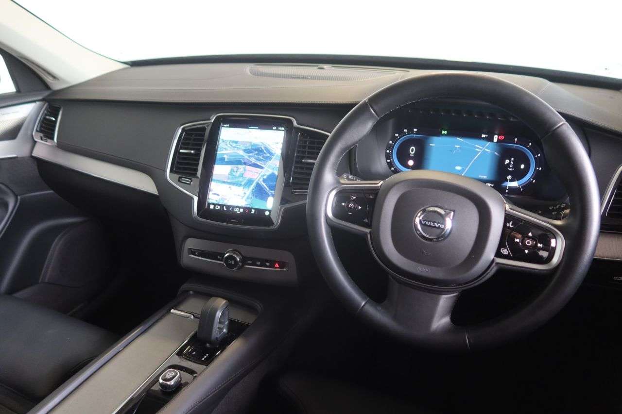 2023 VOLVO XC90 2023 VOLVO XC90