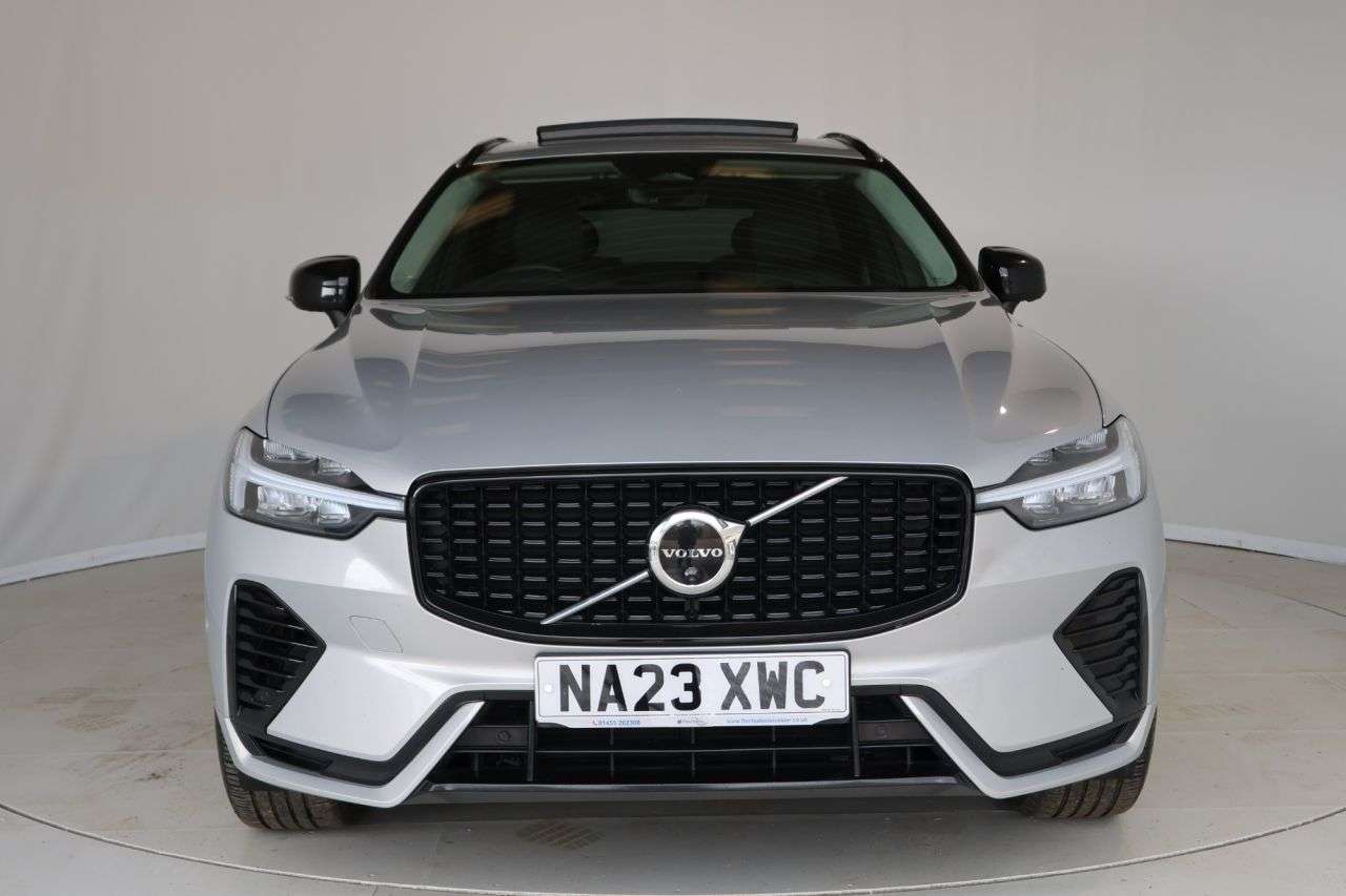 2023 VOLVO XC60 2023 VOLVO XC60