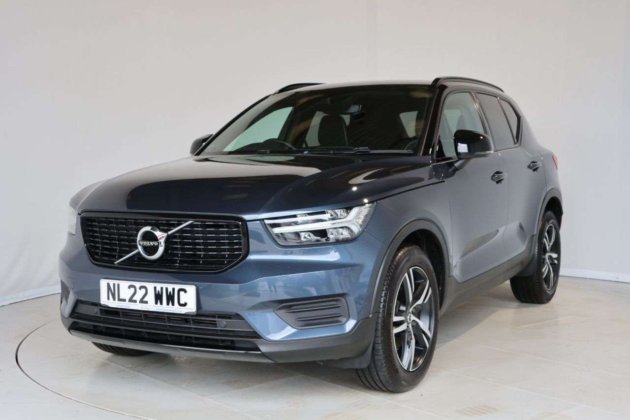 A 2022 VOLVO XC40 1.5 T3 R-Design SUV 5dr Petrol Manual Euro 6 (s/s) (163 ps) FULL SERVICE HI A 2022 VOLVO XC40 1.5 T3 R-Design SUV 5dr Petrol Manual Euro 6 (s/s) (163 ps) FULL SERVICE HI