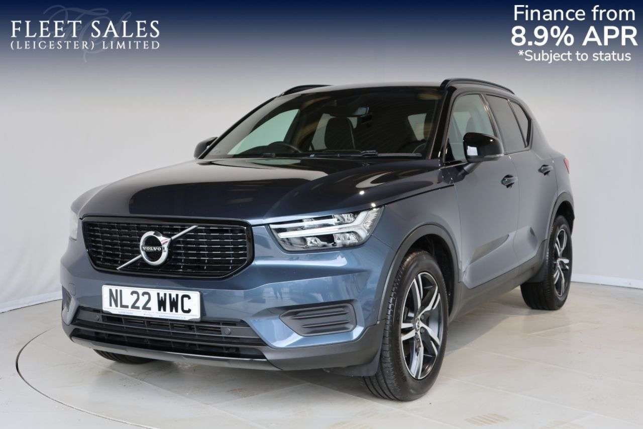 A 2022 VOLVO XC40 1.5 T3 R-Design SUV 5dr Petrol Manual Euro 6 (s/s) (163 ps) FULL SERVICE HI A 2022 VOLVO XC40 1.5 T3 R-Design SUV 5dr Petrol Manual Euro 6 (s/s) (163 ps) FULL SERVICE HI
