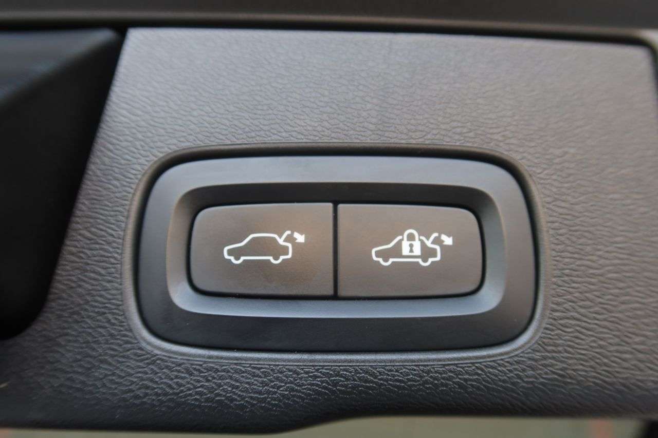 2023 VOLVO XC60 2023 VOLVO XC60