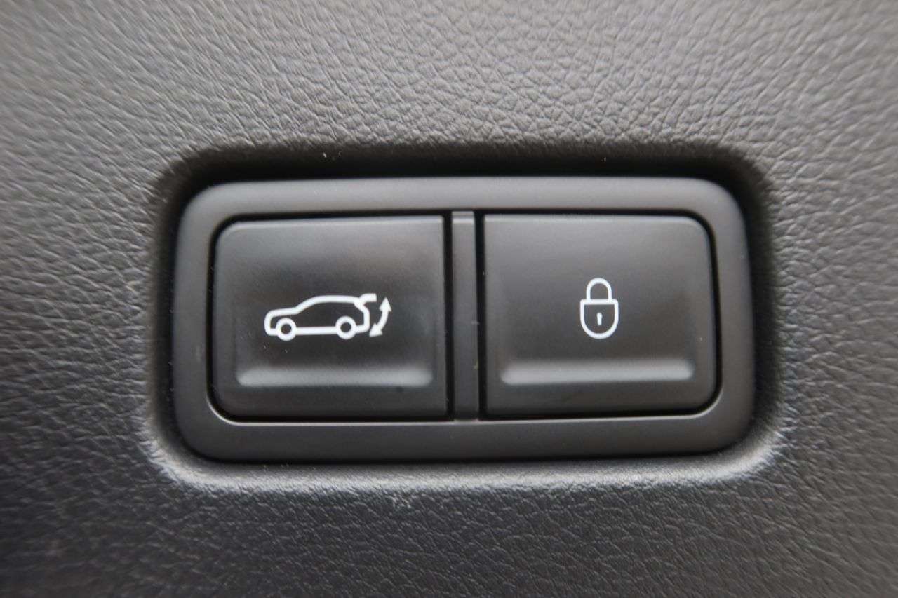 2023 GENESIS GV60 2023 GENESIS GV60