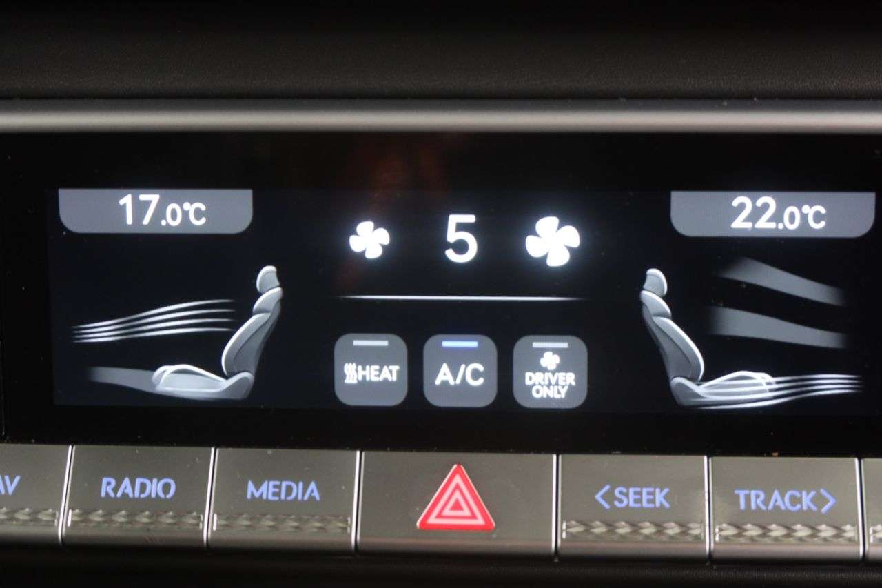 2023 GENESIS GV60 2023 GENESIS GV60