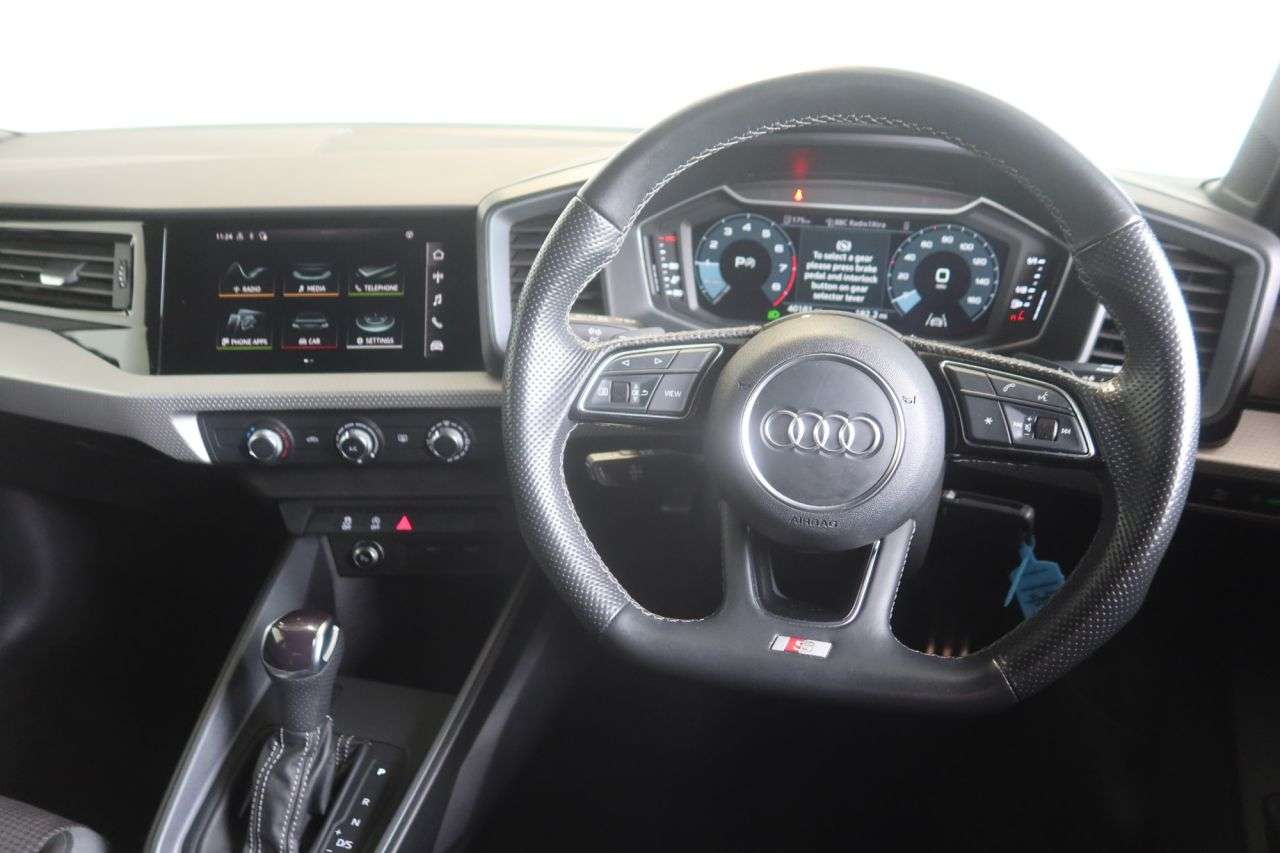 2022 AUDI A1 2022 AUDI A1
