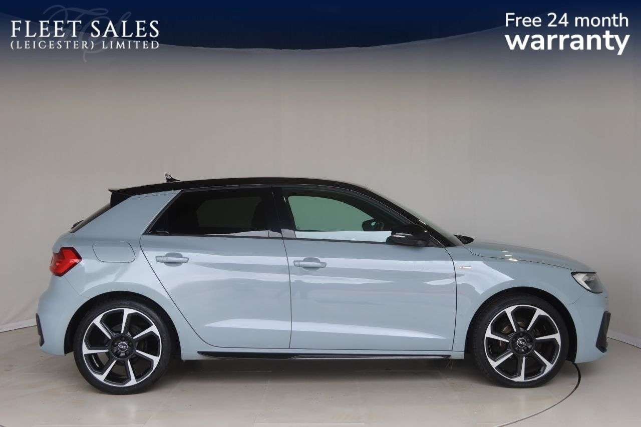 A 2022 AUDI A1 1.0 TFSI 25 Black Edition Sportback 5dr Petrol S Tronic Euro 6 (s/s) (95 ps A 2022 AUDI A1 1.0 TFSI 25 Black Edition Sportback 5dr Petrol S Tronic Euro 6 (s/s) (95 ps