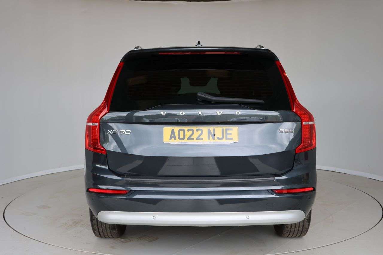 2022 VOLVO XC90 2022 VOLVO XC90