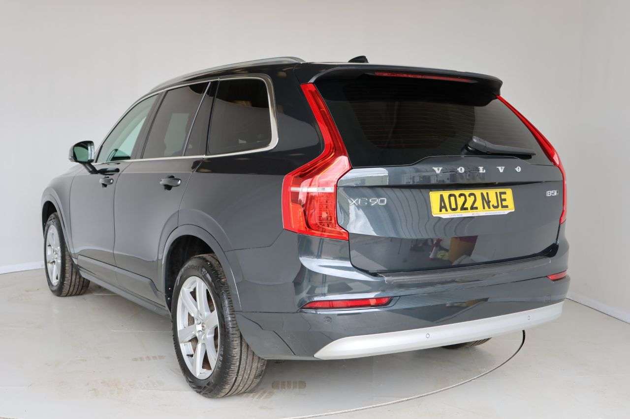 2022 VOLVO XC90 2022 VOLVO XC90