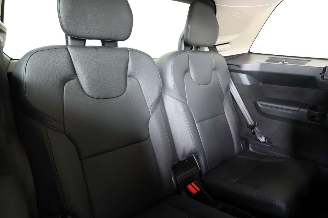 2022 VOLVO XC90 2022 VOLVO XC90