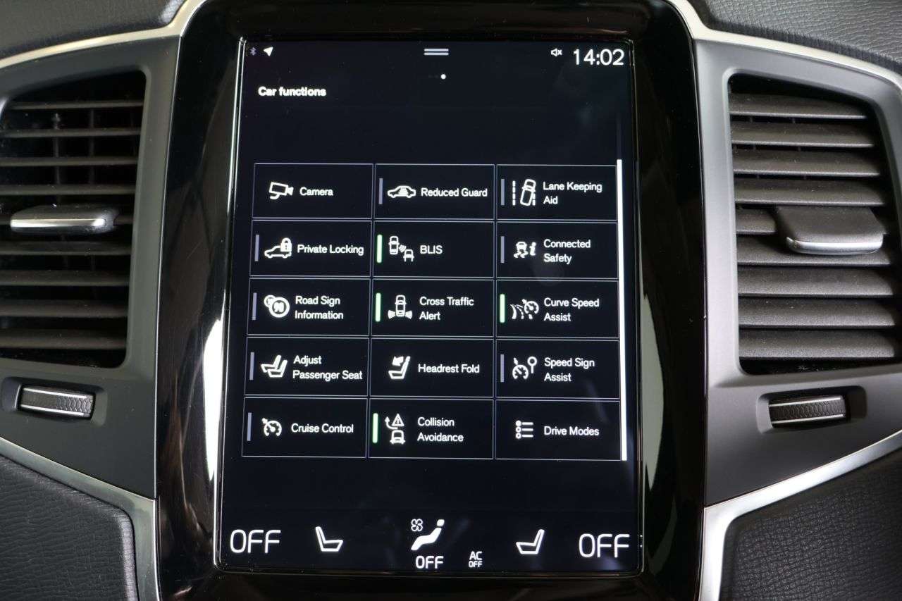2022 VOLVO XC90 2022 VOLVO XC90