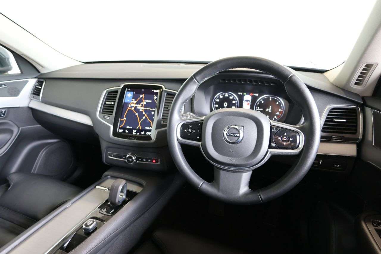 2022 VOLVO XC90 2022 VOLVO XC90