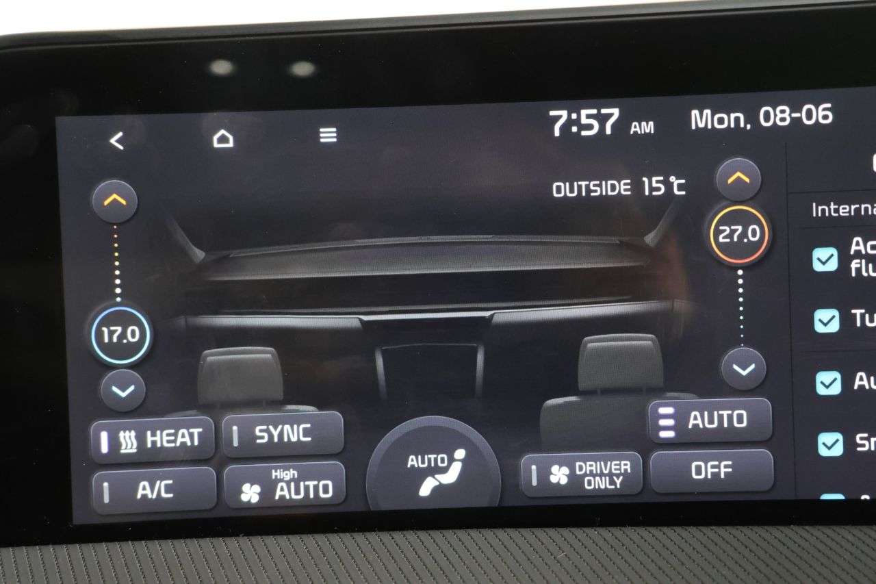 2023 KIA EV6 2023 KIA EV6