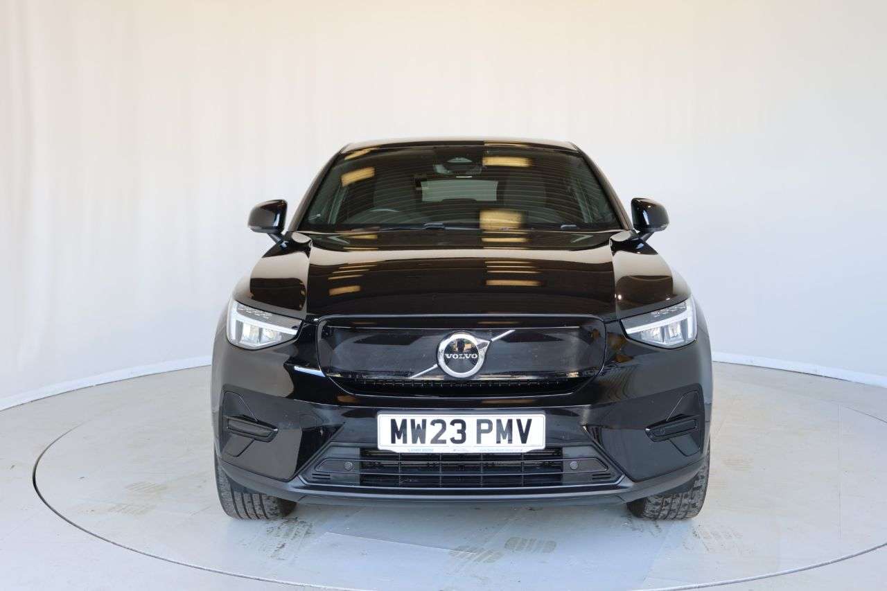 2023 VOLVO C40 2023 VOLVO C40