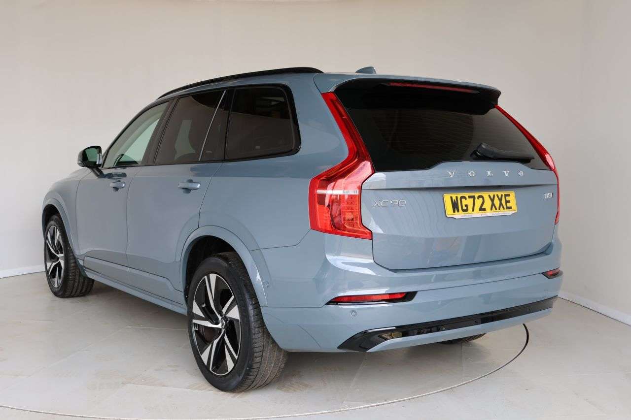 2022 VOLVO XC90 2022 VOLVO XC90