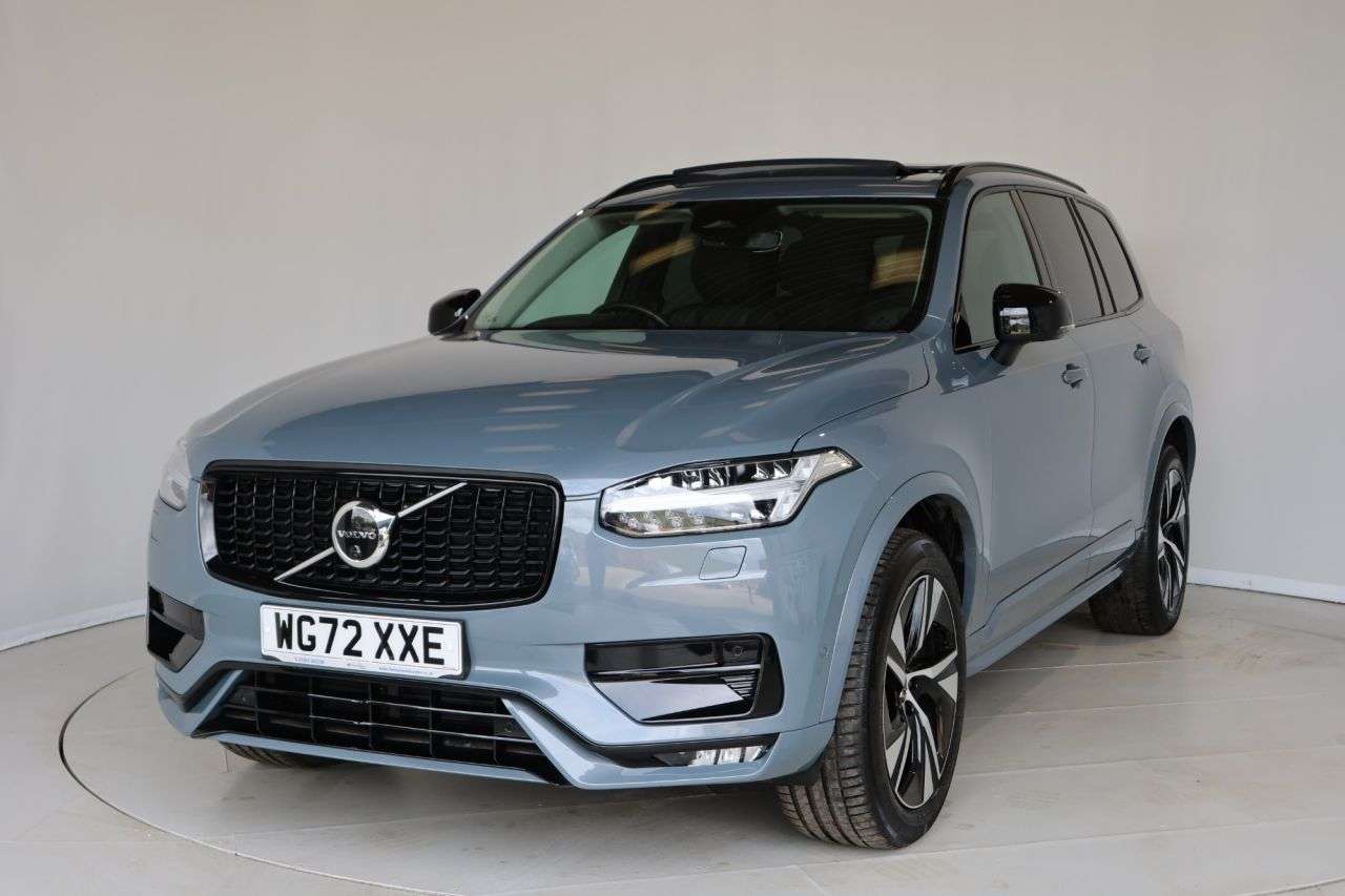 A 2022 VOLVO XC90 2.0 B5 MHEV Plus SUV 5dr Diesel Hybrid Auto 4WD Euro 6 (s/s) (235 ps) HEATE A 2022 VOLVO XC90 2.0 B5 MHEV Plus SUV 5dr Diesel Hybrid Auto 4WD Euro 6 (s/s) (235 ps) HEATE