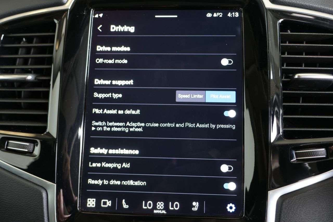 2022 VOLVO XC90 2022 VOLVO XC90