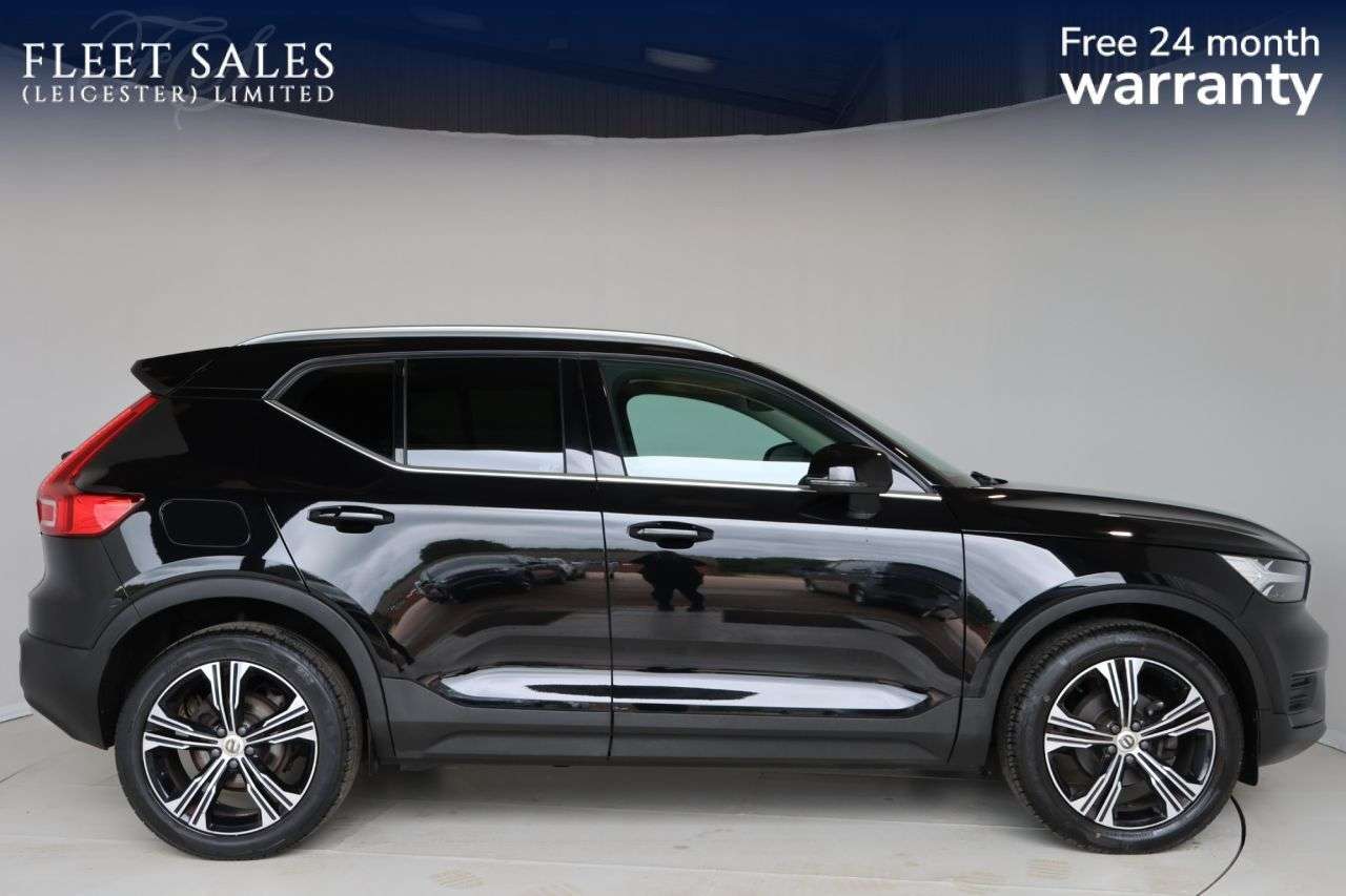A 2022 VOLVO XC40 1.5 T3 Inscription SUV 5dr Petrol Manual Euro 6 (s/s) (163 ps) FULL SERVICE A 2022 VOLVO XC40 1.5 T3 Inscription SUV 5dr Petrol Manual Euro 6 (s/s) (163 ps) FULL SERVICE