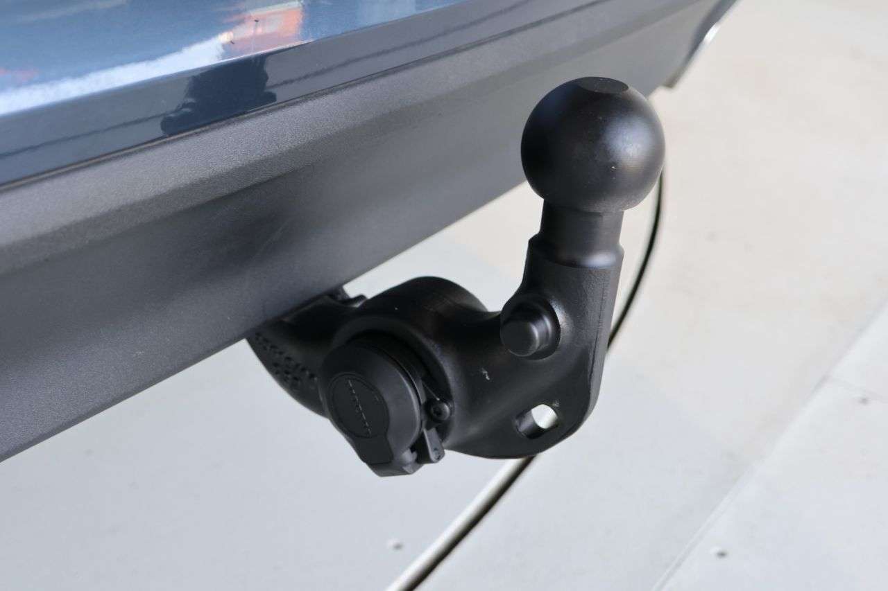 2022 VOLVO V60 2022 VOLVO V60
