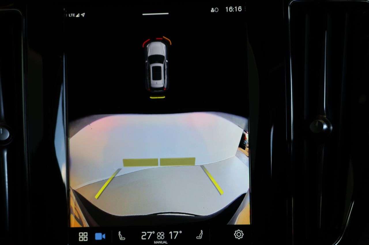 2023 VOLVO XC60 2023 VOLVO XC60