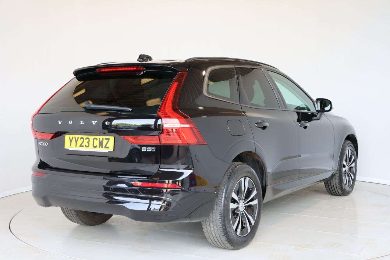 2023 VOLVO XC60 2023 VOLVO XC60
