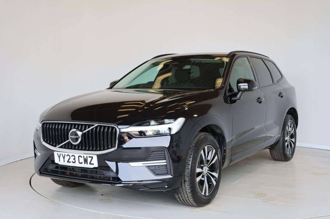 A 2023 VOLVO XC60 2.0 B5 MHEV Core SUV 5dr Petrol Hybrid Auto AWD Euro 6 (s/s) (250 ps) HEATE A 2023 VOLVO XC60 2.0 B5 MHEV Core SUV 5dr Petrol Hybrid Auto AWD Euro 6 (s/s) (250 ps) HEATE
