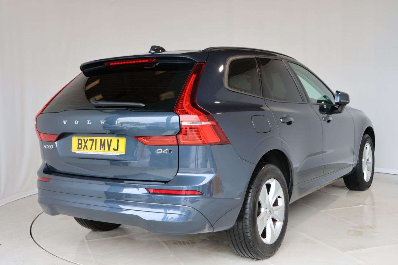 2021 VOLVO XC60 2021 VOLVO XC60