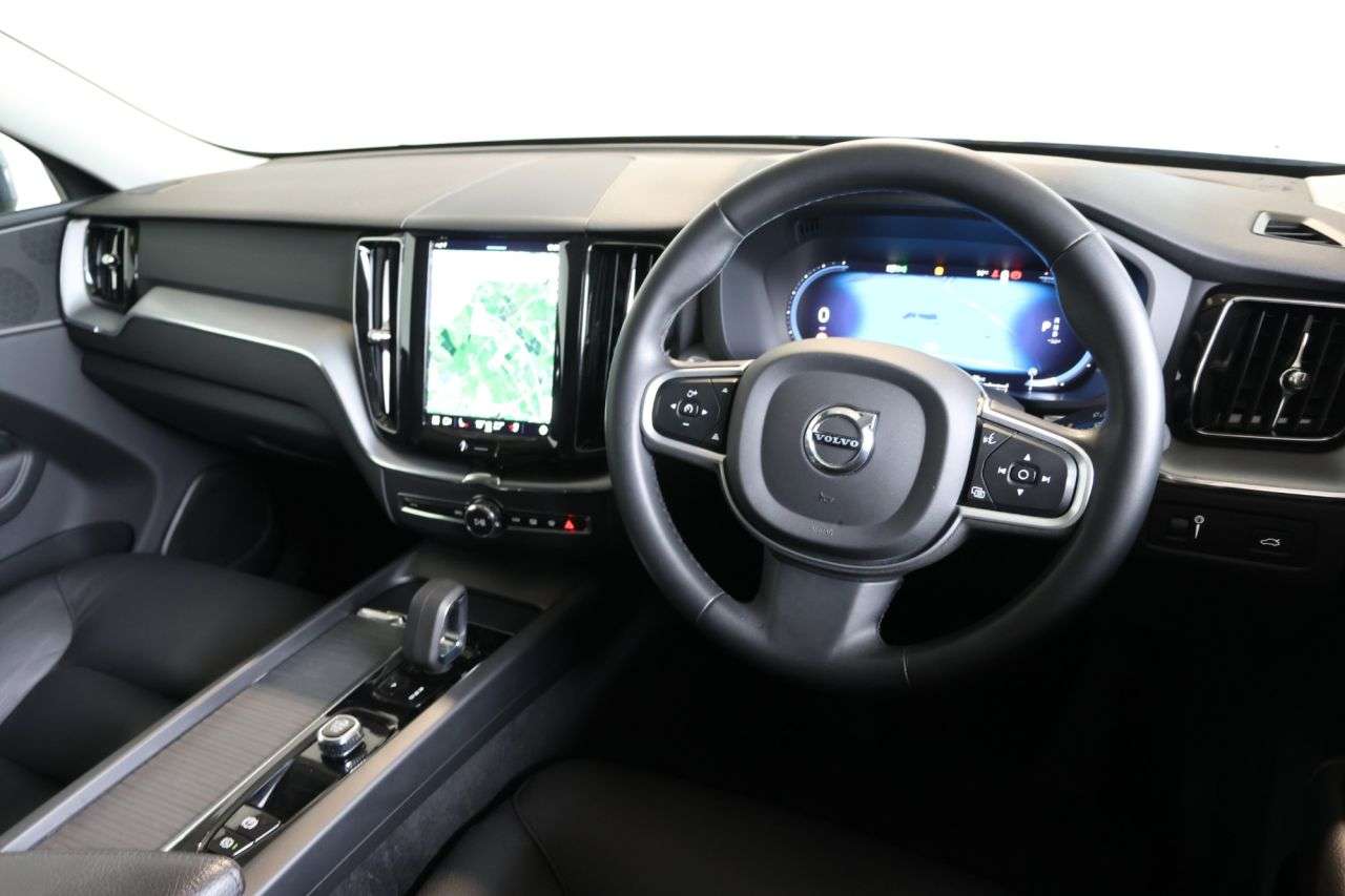 2021 VOLVO XC60 2021 VOLVO XC60