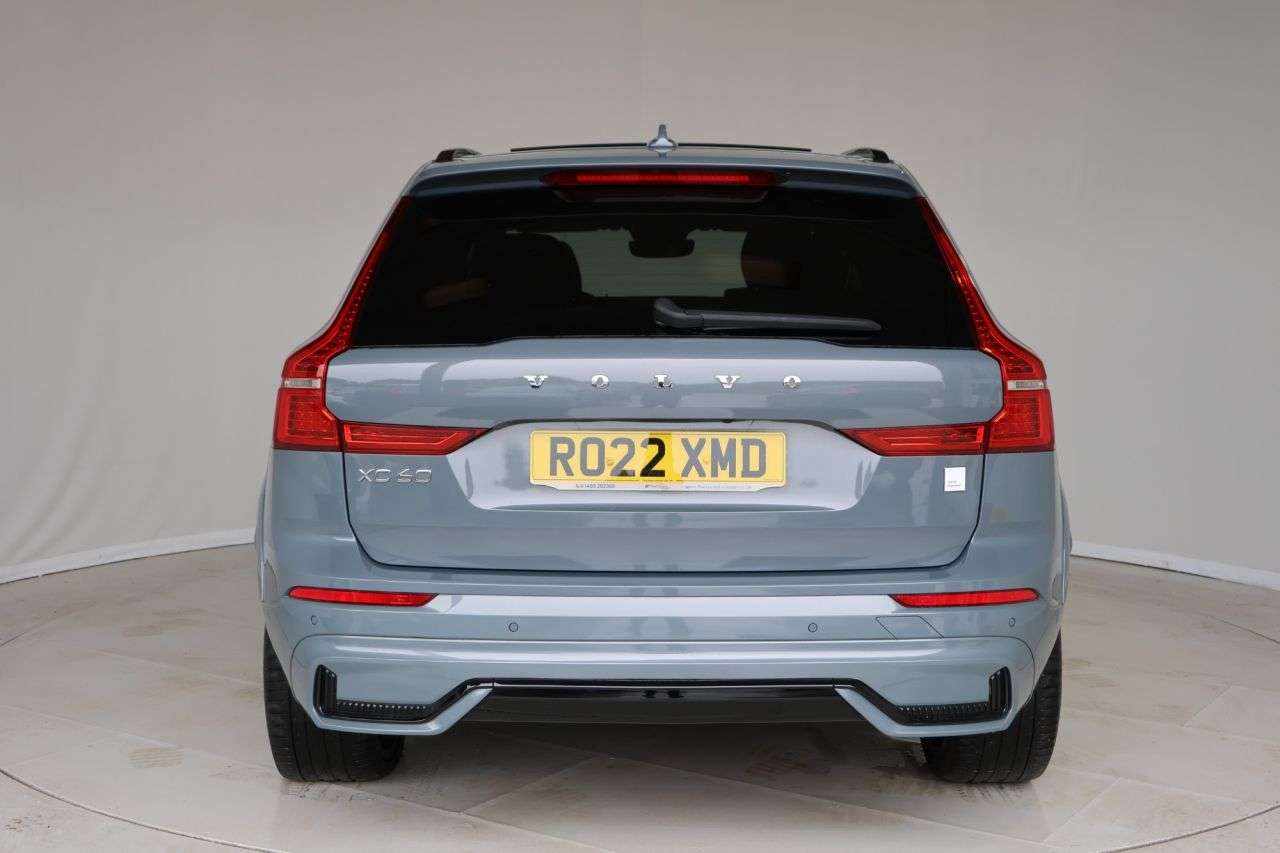 2022 VOLVO XC60 2022 VOLVO XC60
