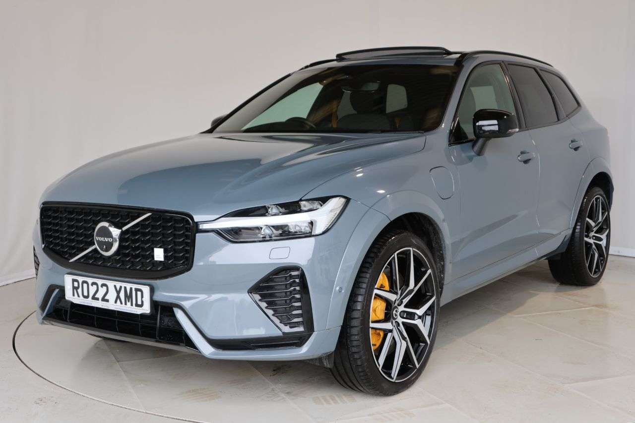 A 2022 VOLVO XC60 2.0h T8 Recharge 18.8kWh Polestar Engineered SUV 5dr Petrol Plug-in Hybrid A 2022 VOLVO XC60 2.0h T8 Recharge 18.8kWh Polestar Engineered SUV 5dr Petrol Plug-in Hybrid