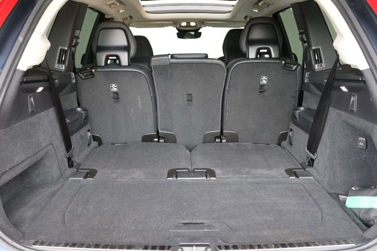 2022 VOLVO XC90 2022 VOLVO XC90