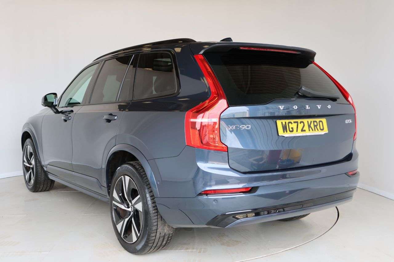 2022 VOLVO XC90 2022 VOLVO XC90