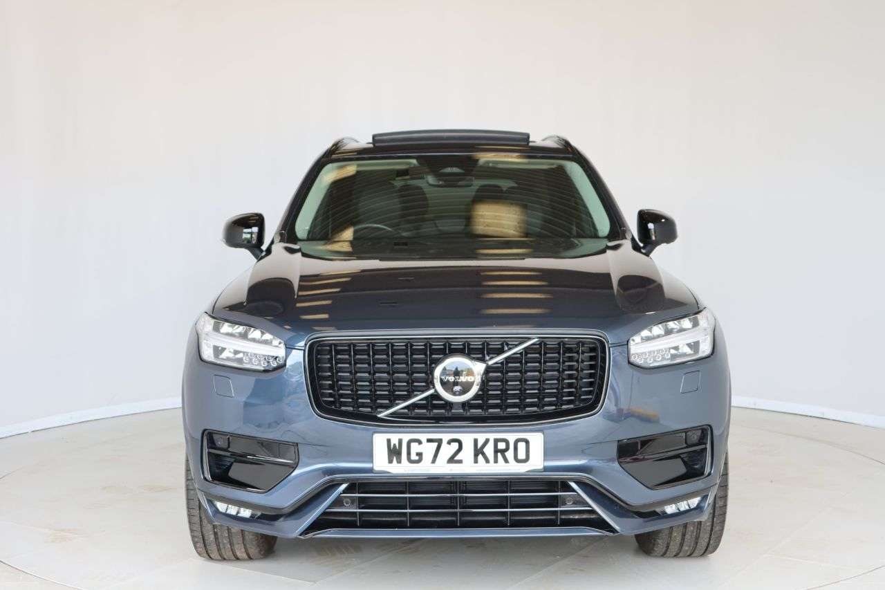 2022 VOLVO XC90 2022 VOLVO XC90