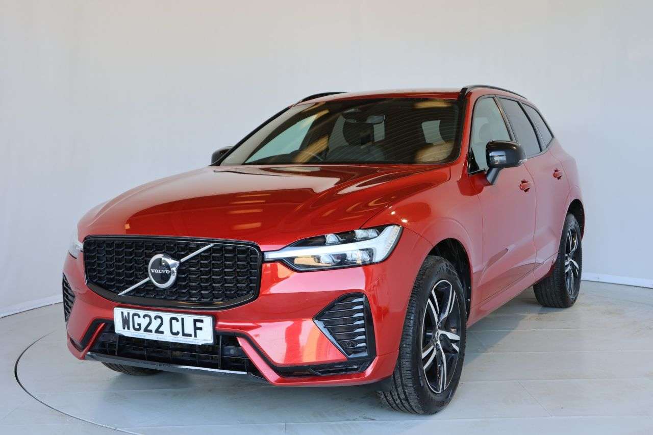 A 2022 VOLVO XC60 2.0 B5 MHEV Plus SUV 5dr Petrol Hybrid Auto AWD Euro 6 (s/s) (250 ps) FULL A 2022 VOLVO XC60 2.0 B5 MHEV Plus SUV 5dr Petrol Hybrid Auto AWD Euro 6 (s/s) (250 ps) FULL