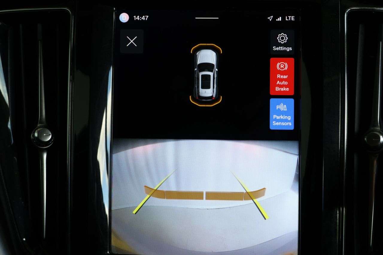 2022 VOLVO XC60 2022 VOLVO XC60