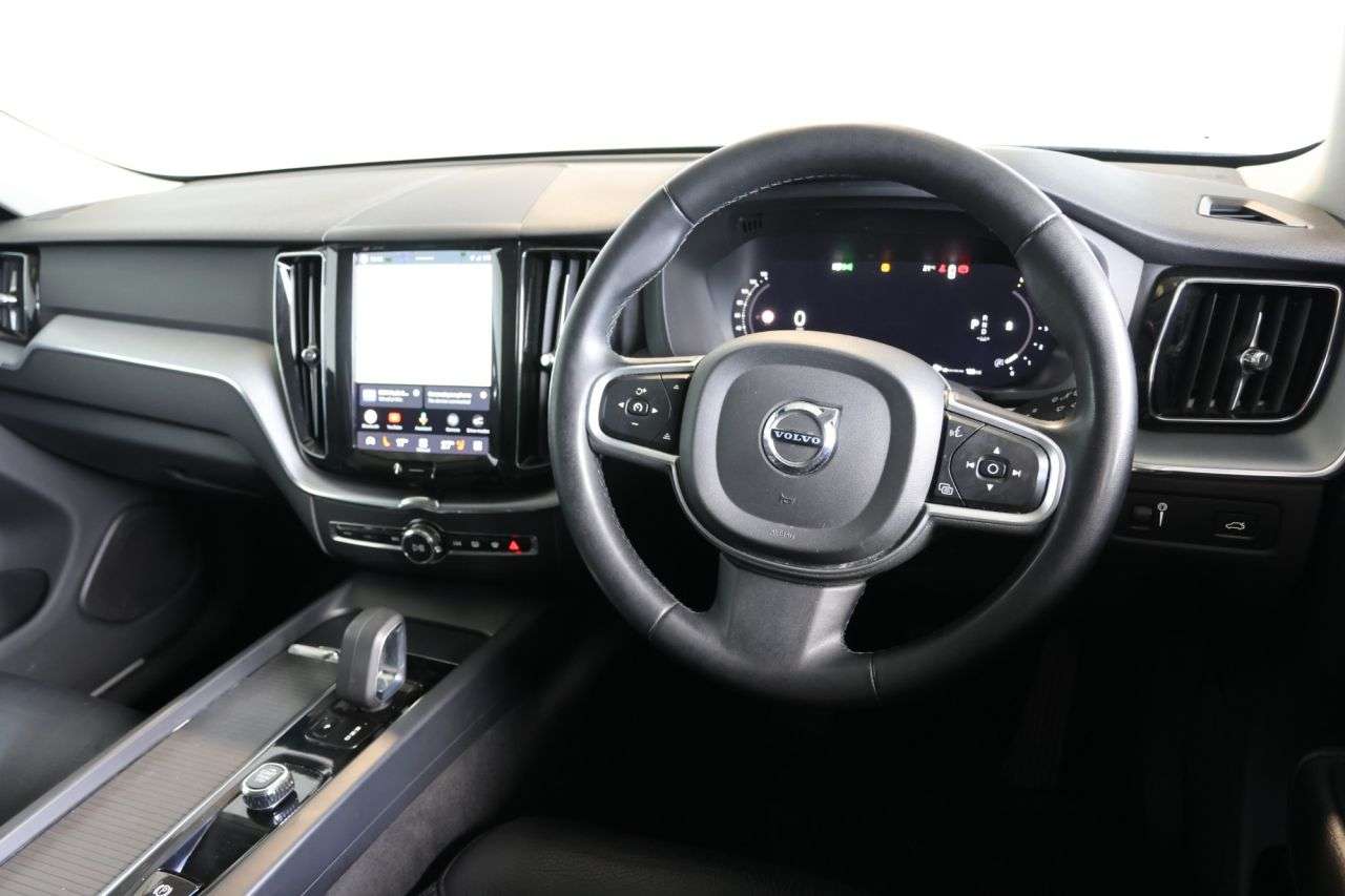 2022 VOLVO XC60 2022 VOLVO XC60