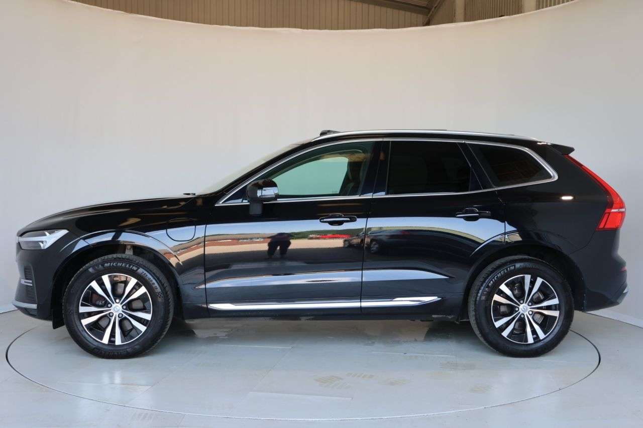 2023 VOLVO XC60 2023 VOLVO XC60