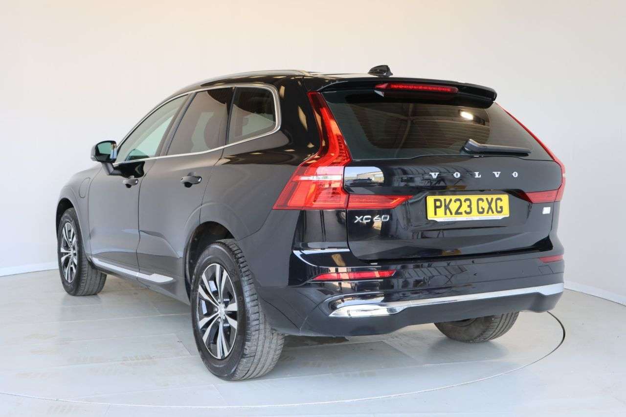 2023 VOLVO XC60 2023 VOLVO XC60